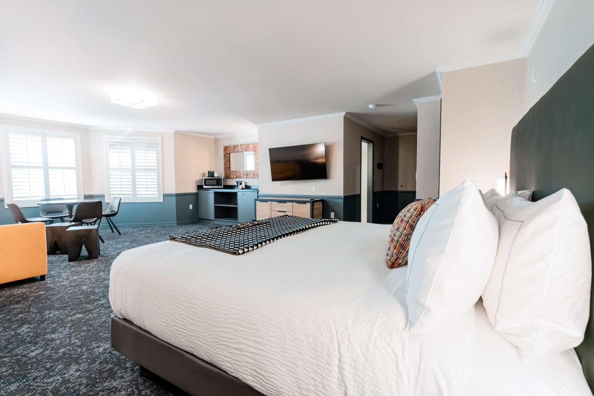 Hotel Nobo Cascade, Tapestry Collection By Hilton Экстерьер фото