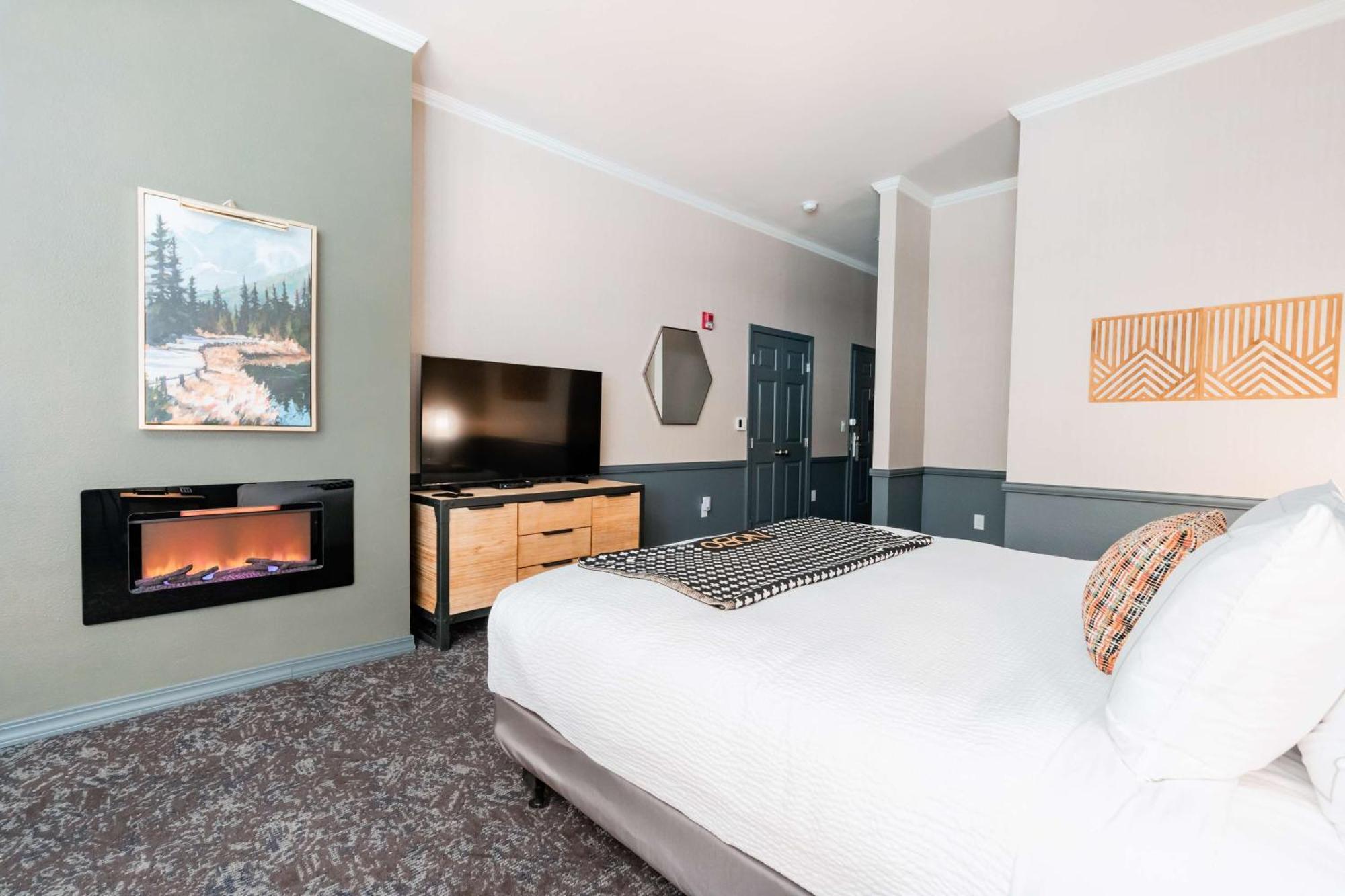 Hotel Nobo Cascade, Tapestry Collection By Hilton Экстерьер фото